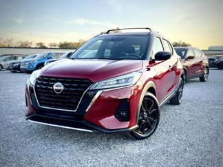Used 2023 Nissan Kicks SR w/ Interior Electronics Package image 1