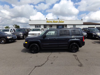 Used 2015 Jeep Patriot Sport image 1