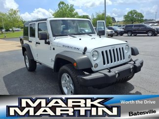 Used 2015 Jeep Wrangler Unlimited Rubicon w/ Connectivity Group image 1