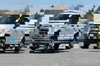 Used 2017 Ford F150 4x4 SuperCrew image 1