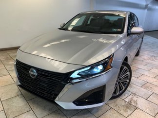 Used 2023 Nissan Altima 2.5 SL image 1