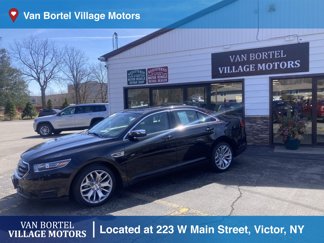 Used 2019 Ford Taurus Limited image 1