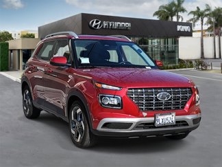 Certified 2024 Hyundai Venue SEL image 1