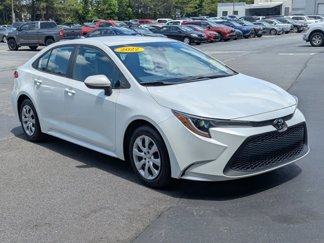 Used 2022 Toyota Corolla LE image 1