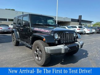 Used 2016 Jeep Wrangler Unlimited Sahara w/ Dual Top Group image 1
