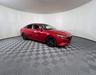 Used 2022 Hyundai Elantra SEL w/ Convenience Package image 1