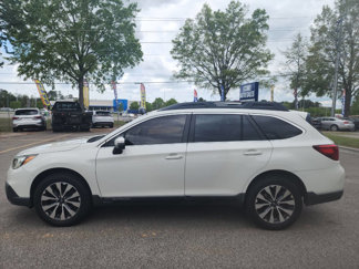 Used 2015 Subaru Outback 2.5i Limited image 1