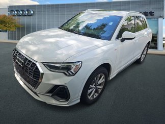 Used 2024 Audi Q3 2.0T Premium image 1