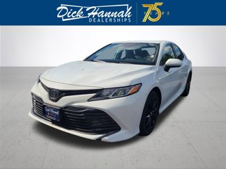 Used 2019 Toyota Camry L image 1