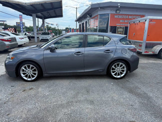 Used 2013 Lexus CT 200h image 1