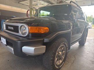Used 2013 Toyota FJ Cruiser 4WD image 1