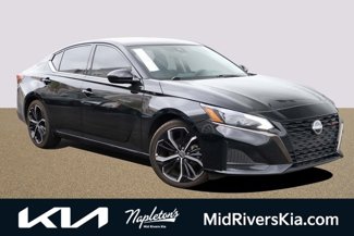 Used 2023 Nissan Altima 2.5 SR image 1