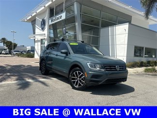 Certified 2021 Volkswagen Tiguan SE image 1