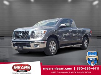 Used 2017 Nissan Titan SV image 1