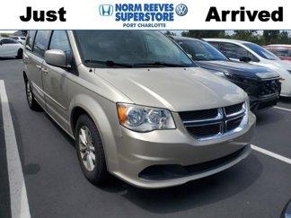 Used 2015 Dodge Grand Caravan SXT w/ UConnect Hands-Free Group image 1