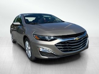Used 2022 Chevrolet Malibu LT image 1