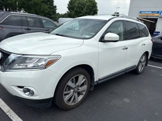 Used 2013 Nissan Pathfinder Platinum image 1