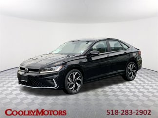 New 2025 Volkswagen Jetta SEL image 1