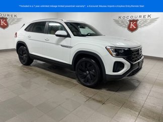 New 2025 Volkswagen Atlas Cross Sport SE image 1