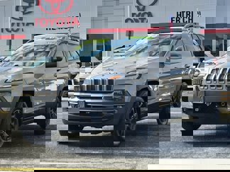 Used 2016 Jeep Cherokee Trailhawk w/ Comfort/Convenience Group image 1