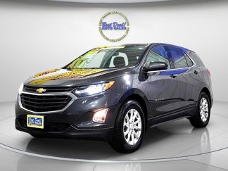 Used 2020 Chevrolet Equinox LT w/ Driver Convenience Package image 1
