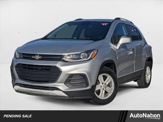 Used 2017 Chevrolet Trax LT w/ LT Convenience Package image 1