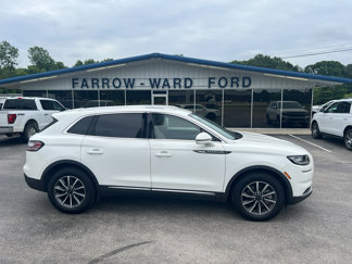 Used 2022 Lincoln Nautilus FWD image 1