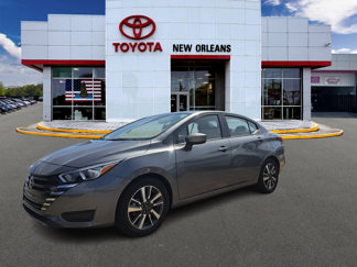 Used 2023 Nissan Versa SV image 1
