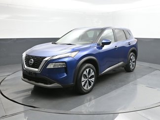 Used 2023 Nissan Rogue SV image 1