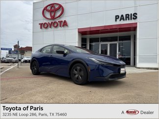 Used 2023 Toyota Prius LE image 1