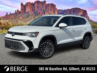 New 2025 Volkswagen Taos SE image 1