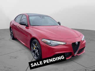 Used 2020 Alfa Romeo Giulia Ti Sport image 1