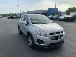 Used 2016 Chevrolet Trax LS image 1