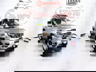 Used 2017 Jeep Compass Latitude w/ Popular Equipment Group image 1