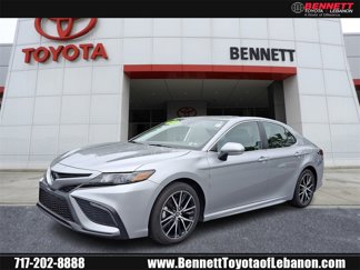 Used 2022 Toyota Camry SE image 1