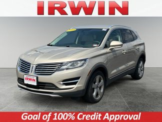 Used 2017 Lincoln MKC Premiere image 1
