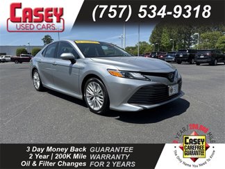 Used 2018 Toyota Camry XLE image 1
