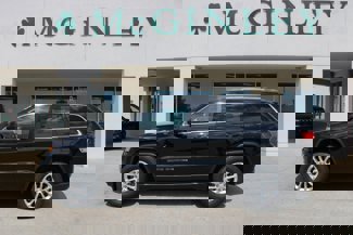 Used 2021 Jeep Grand Cherokee Laredo w/ Security & Convenience Group image 1