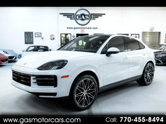 Used 2024 Porsche Cayenne Coupe image 1