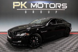 Used 2017 Jaguar XJ R-Sport image 1