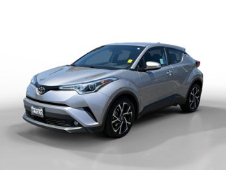 Used 2018 Toyota C-HR XLE image 1