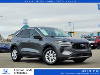 Used 2023 Ford Escape Active image 1