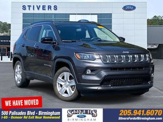 Used 2022 Jeep Compass Latitude image 1