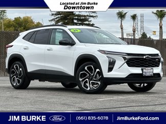 Used 2024 Chevrolet Trax RS w/ Sunroof Package image 1