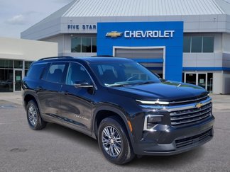 New 2025 Chevrolet Traverse LT w/ Enhanced Driving Package image 1