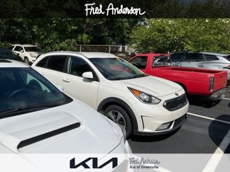 Certified 2017 Kia Niro EX image 1