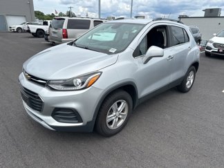 Used 2017 Chevrolet Trax LT w/ LT Convenience Package image 1