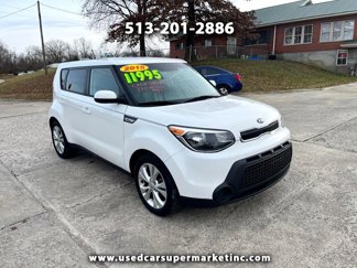 Used 2015 Kia Soul + image 1