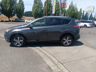 Used 2017 Toyota RAV4 XLE image 1