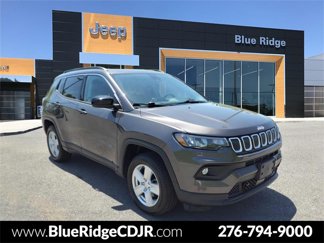 Used 2022 Jeep Compass Latitude w/ Convenience Group image 1